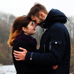 Dating hopeloze romantische vent russiske dating